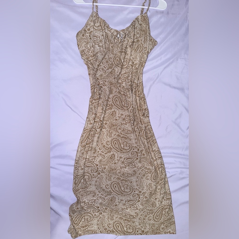 Elegant Paisley Print Dress